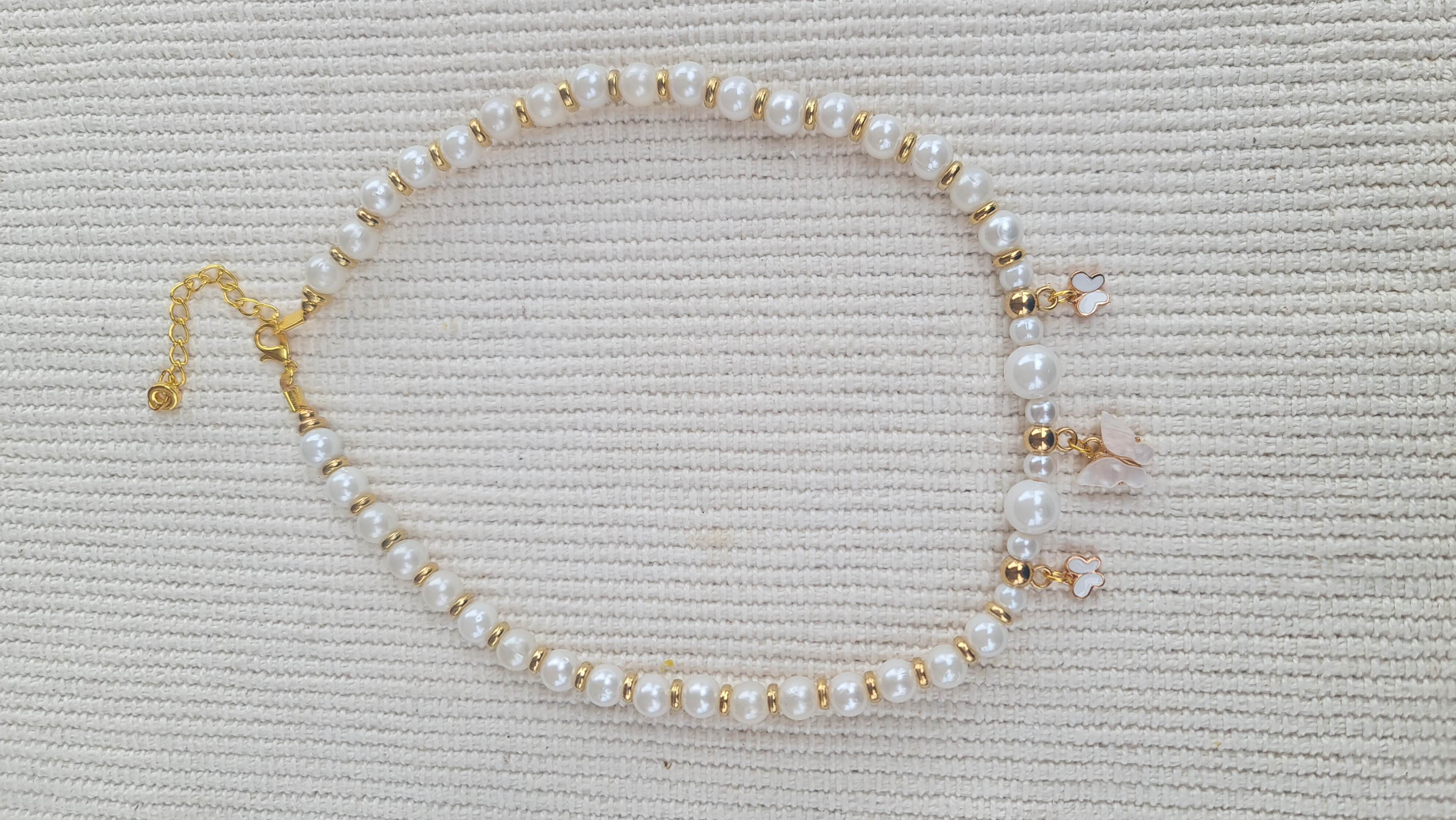 Necklaces Megimakes