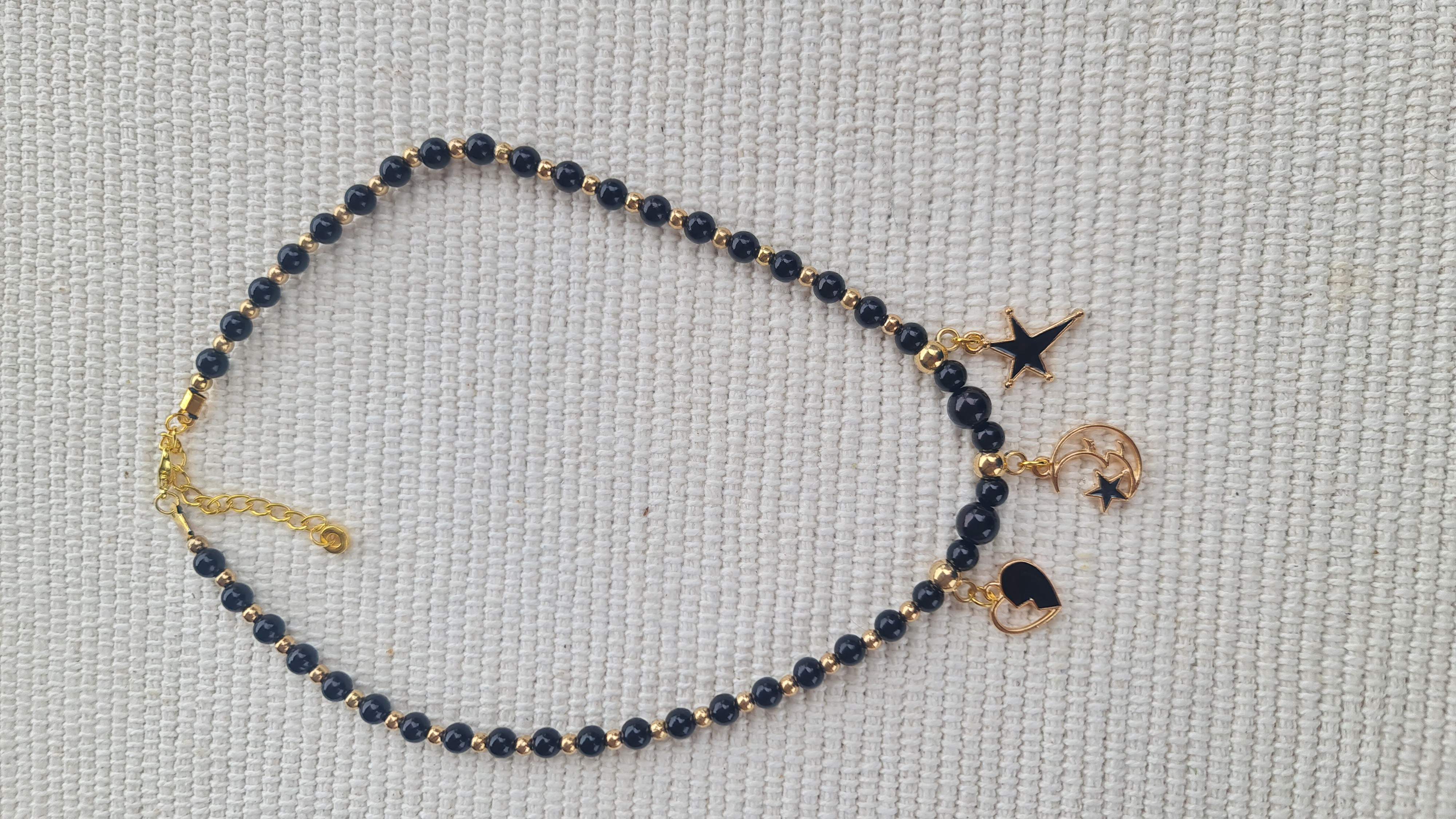 Necklaces Megimakes