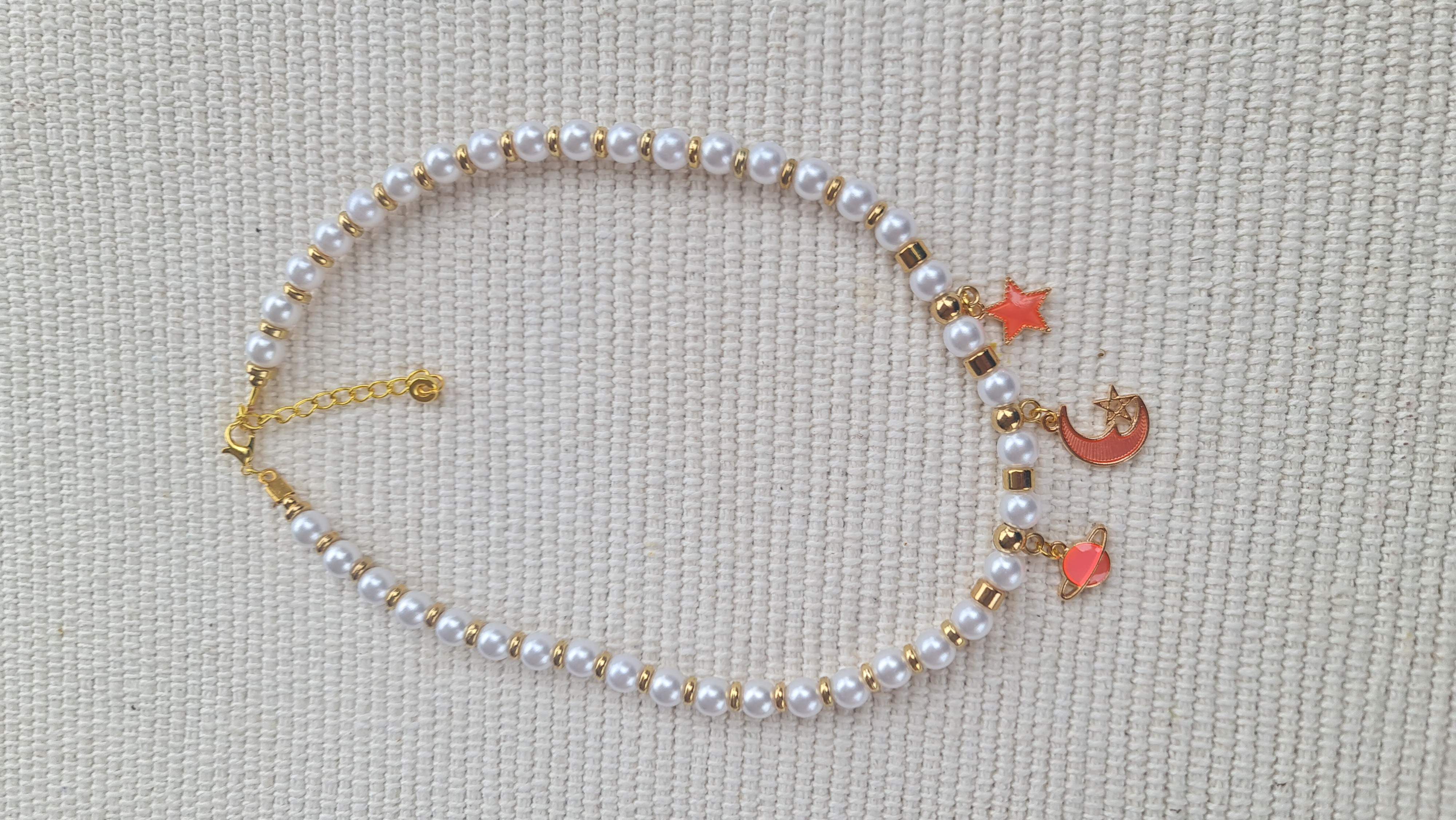 Necklaces Megimakes