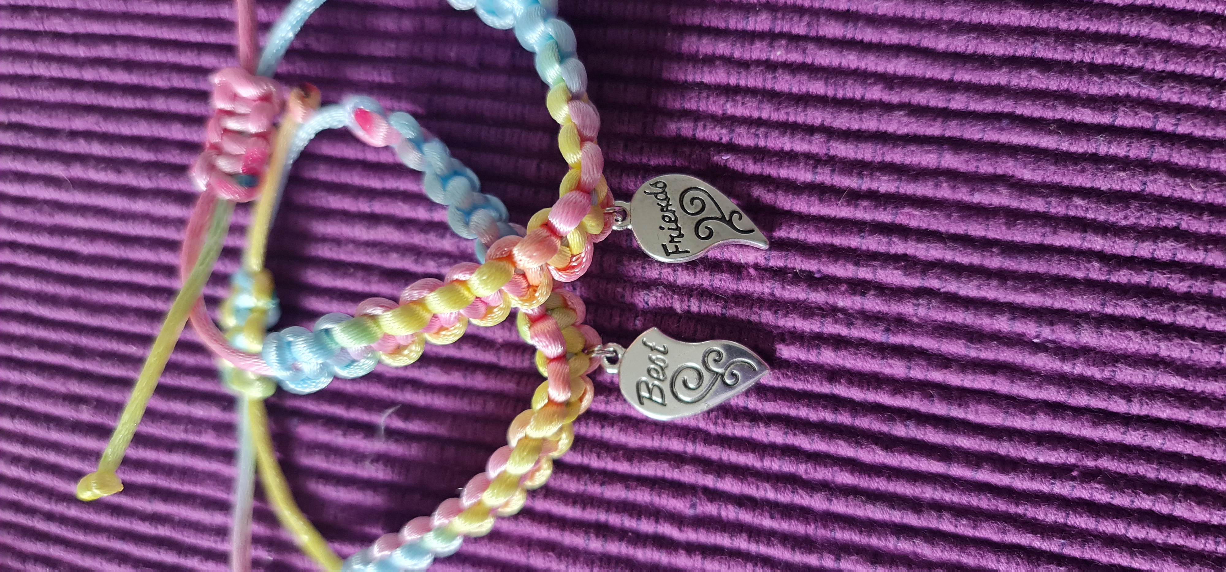 Bracelets Megimakes